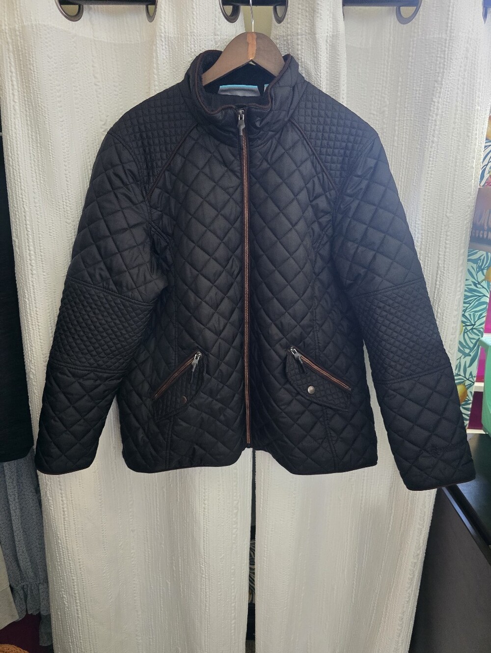 1X Free Country Women's Black Quilted - Classic Winter Accessory